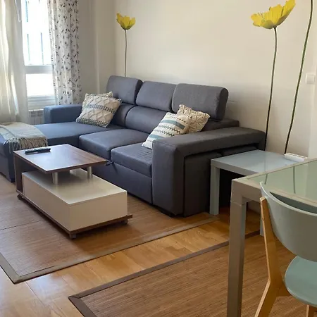 Apartment Albatros Vut 2825 As *